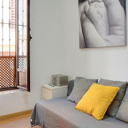 סביליה Central Apartment Vintage מראה חיצוני תמונה